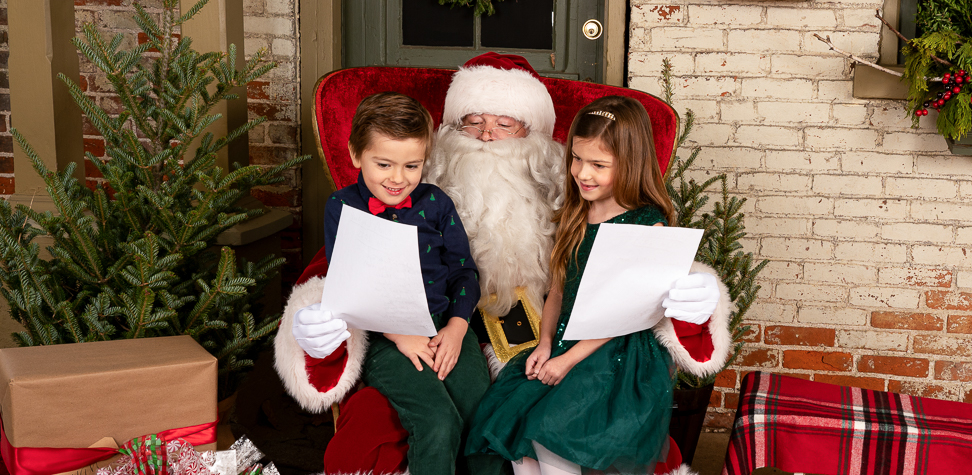 Christmas Card Photos With Santa By Emmaus Photography Studio