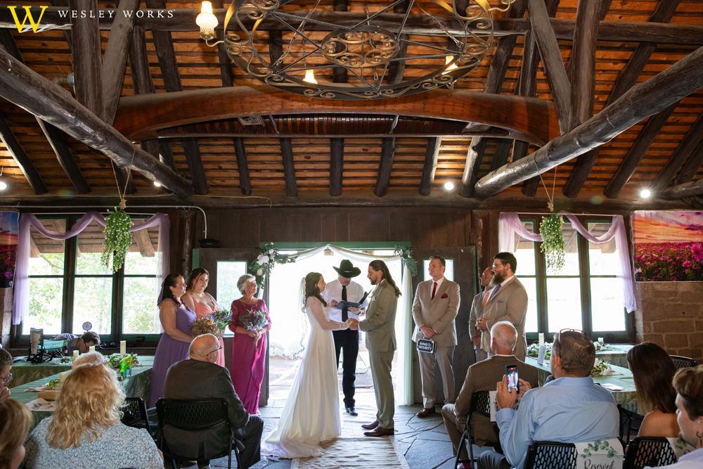 schaffer-deep-creek-stone-lodge-green-lane-pennsylvania-wedding-photography-2