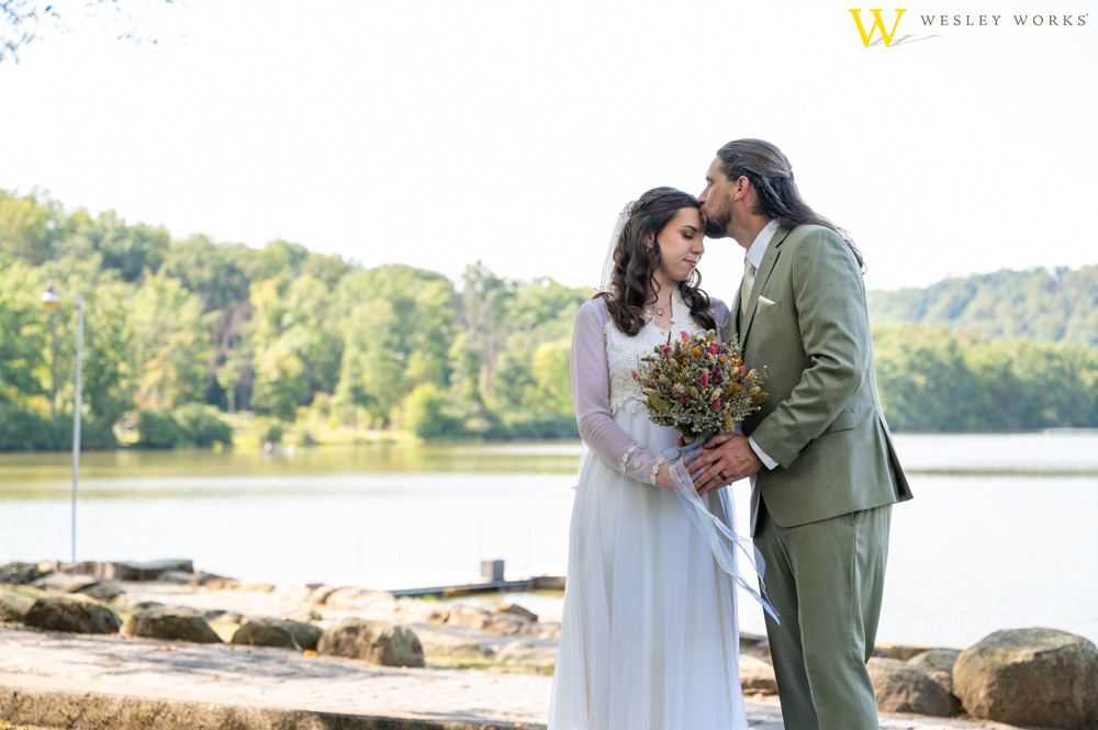 schaffer-deep-creek-stone-lodge-green-lane-pennsylvania-wedding-photography-4