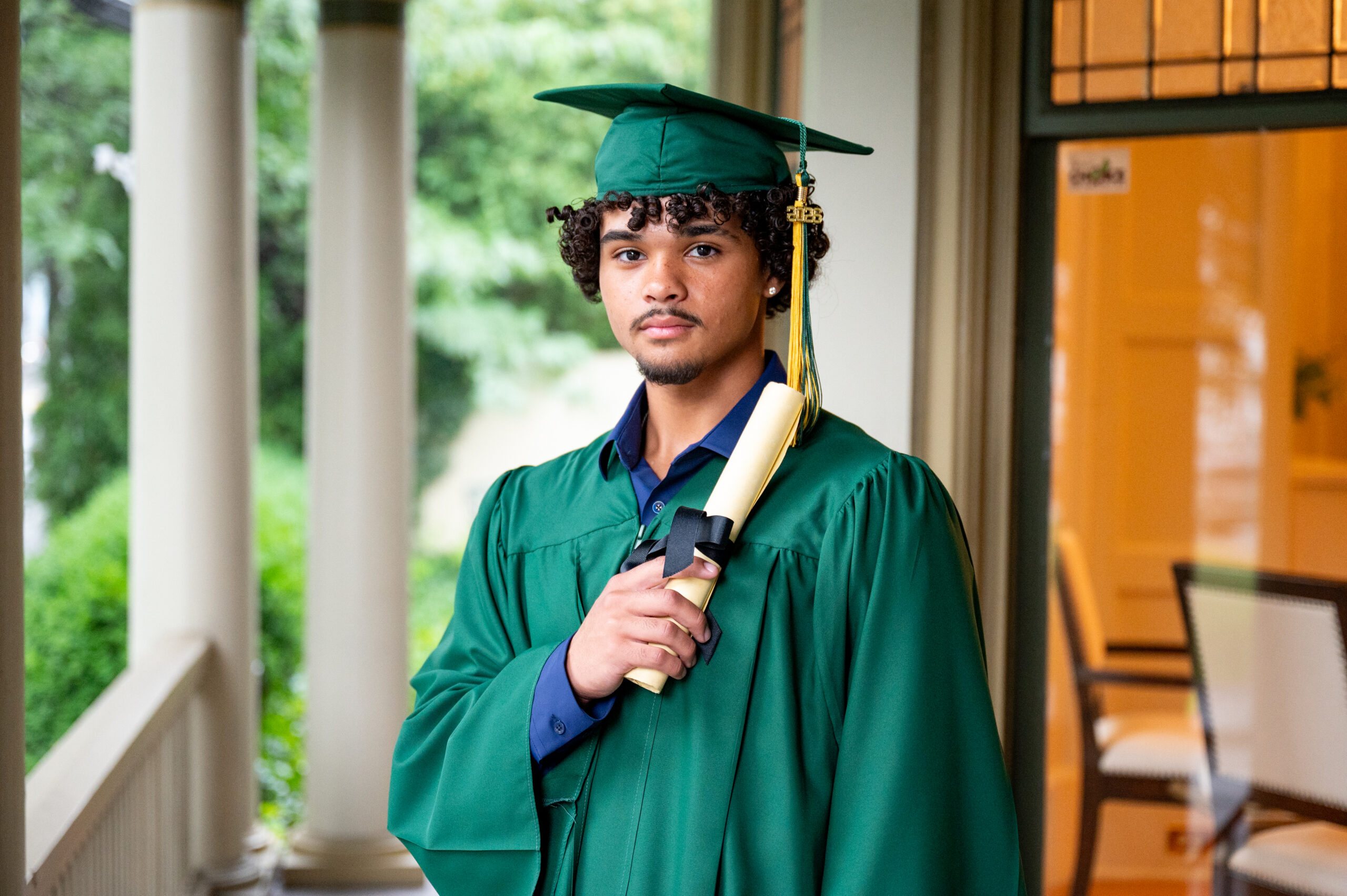 Lehigh-Valley-Senior-Graduation-Photography-Cap-and-Gown-1