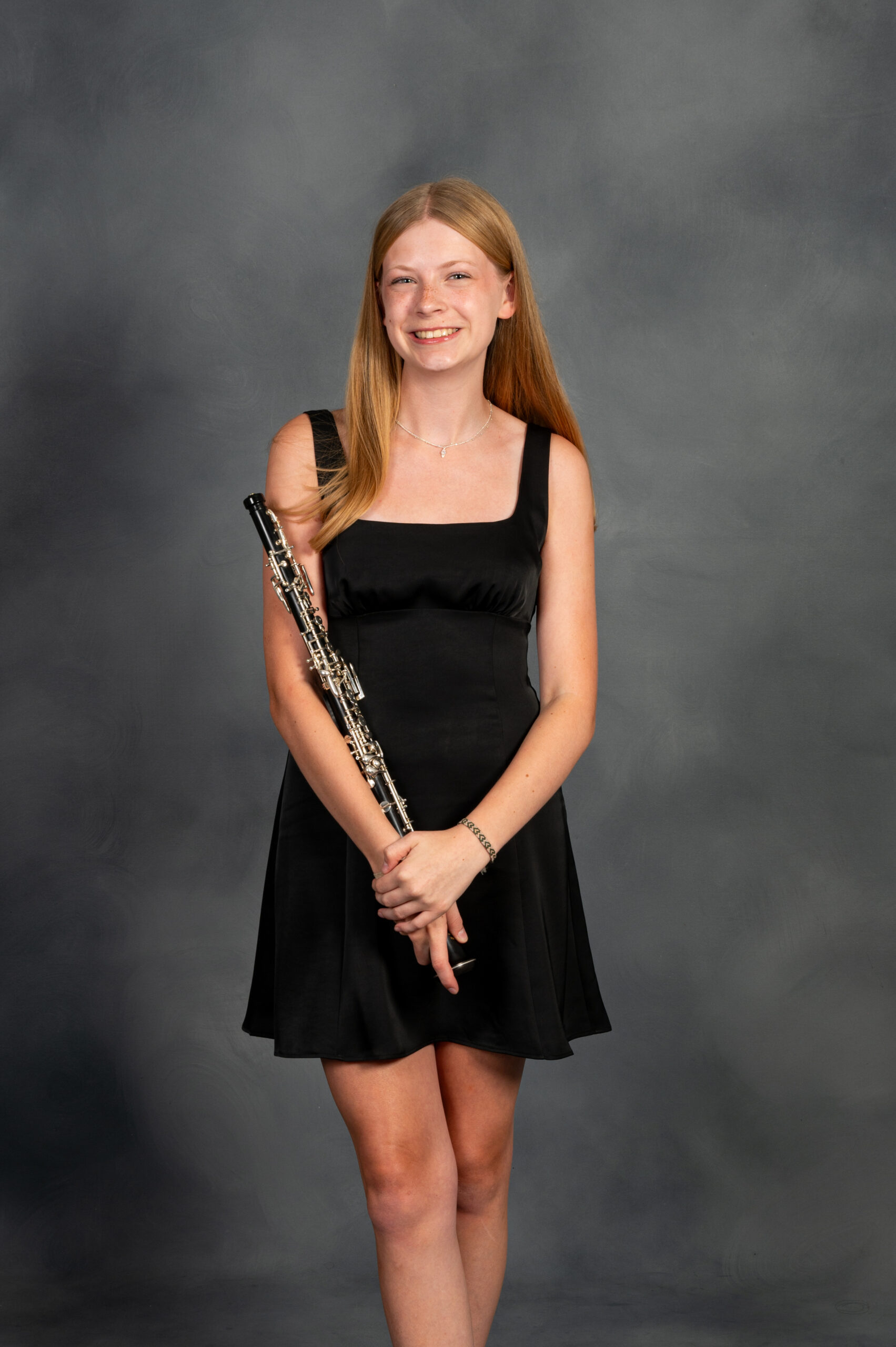 Lehigh-Valley-Senior-Portraits-with-Instrument